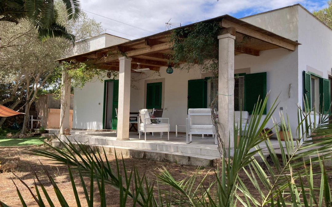 CASA CON LICENCIA VACACIONAL – ES CAP DES MORO (SANTANYI)